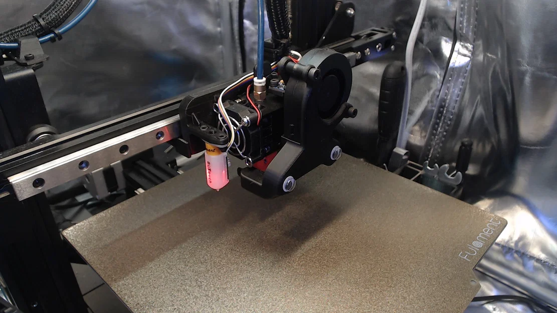 Giá đỡ Logitech C920 cho lều Creality Enclosure - Image 2