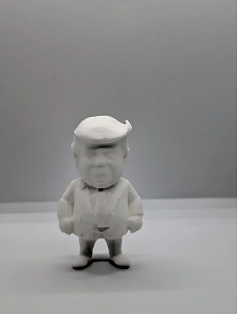 Trump Tycoon: Ông Trùm Quyến Rũ Trên Bàn Làm Việc - Image 2