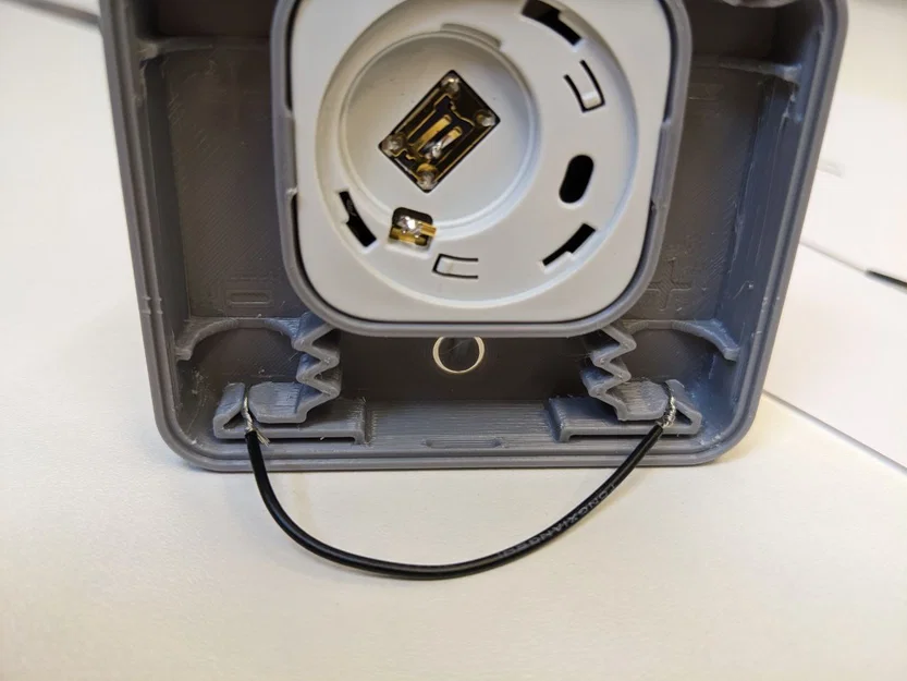 Vỏ pin AAA cho cảm biến nhiệt độ Aqara - Image 6