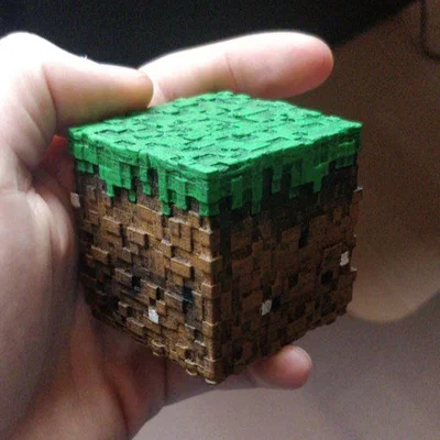 Hộp Quà Minecraft Grass Block
