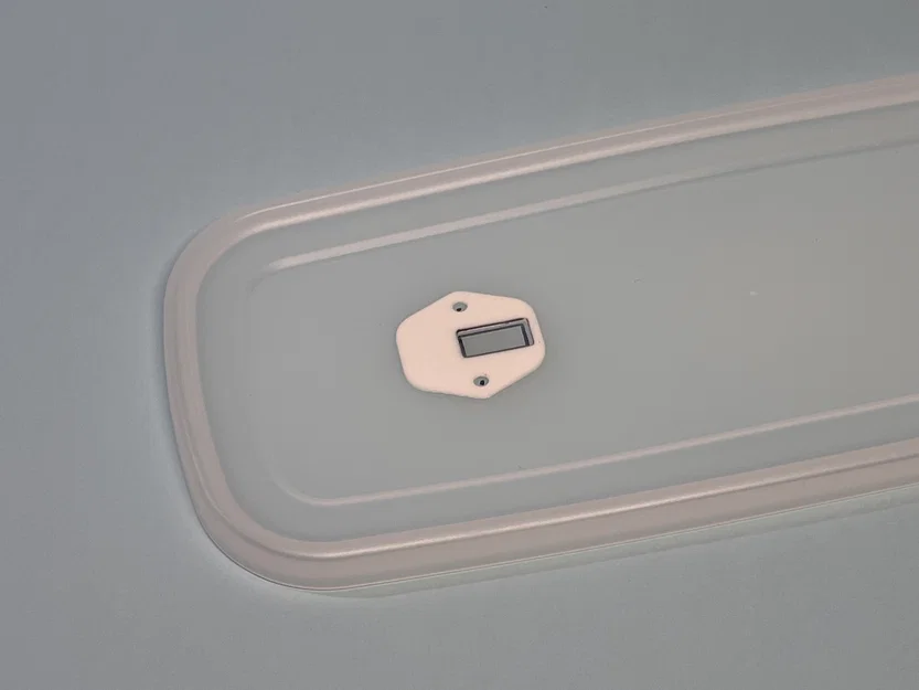 Mẫu khuôn cắt lỗ gắn ống PTFE cho hộp đựng filament in 3D - Image 1