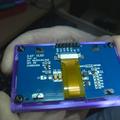 Template gắn màn hình 2.42 inch