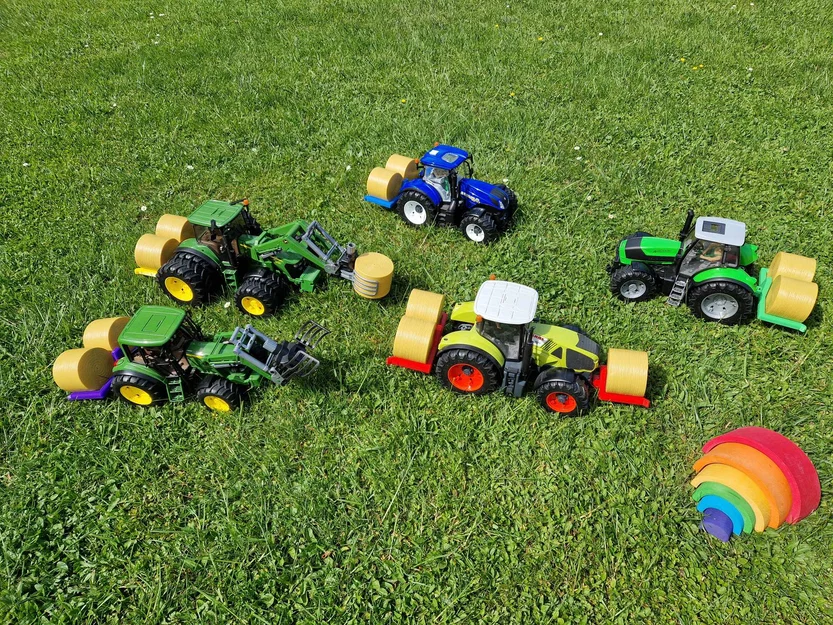 Càng gắp cuộn rơm (Round Bale Transport Fork) cho xe Bruder - Image 3