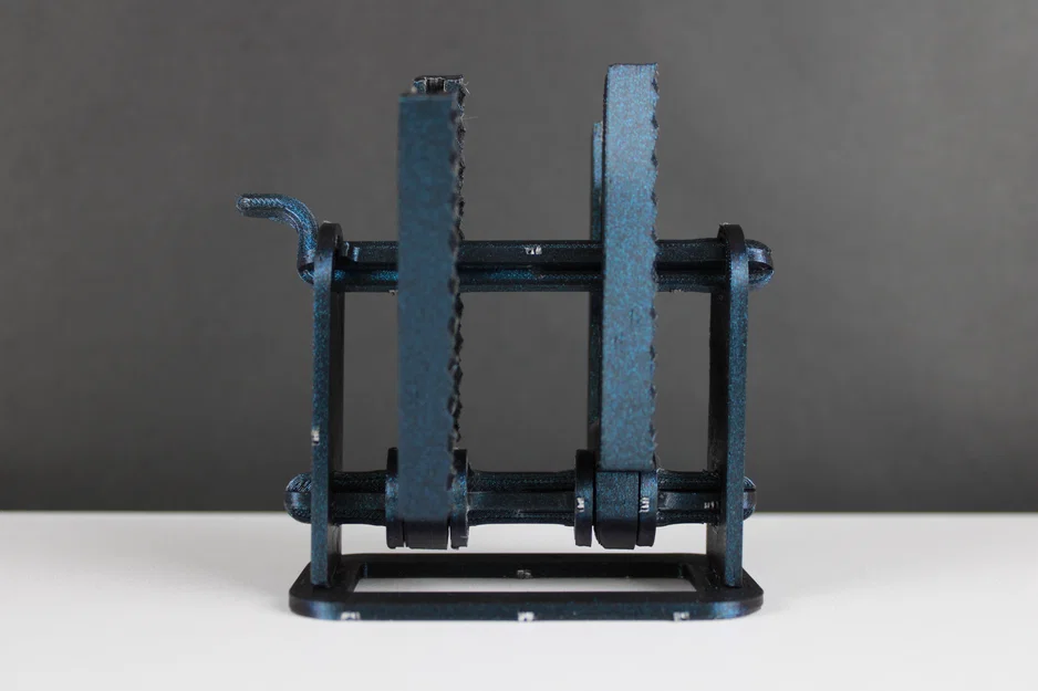 Bộ Kit Cơ Khí Hình Tam Giác Reuleaux (Reuleaux Triangle Mechanism Kit Card) - Image 5