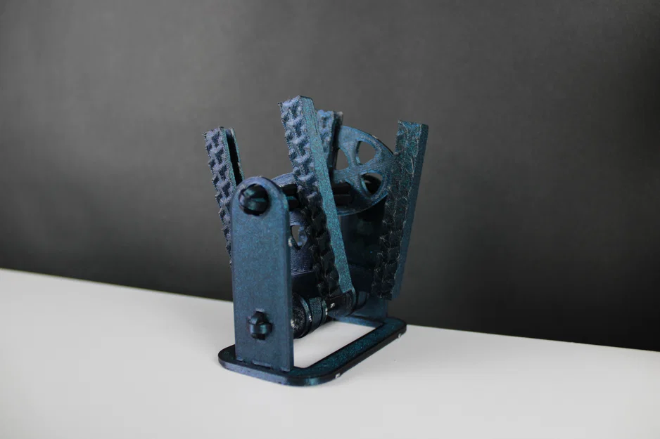 Bộ Kit Cơ Khí Hình Tam Giác Reuleaux (Reuleaux Triangle Mechanism Kit Card) - Image 8