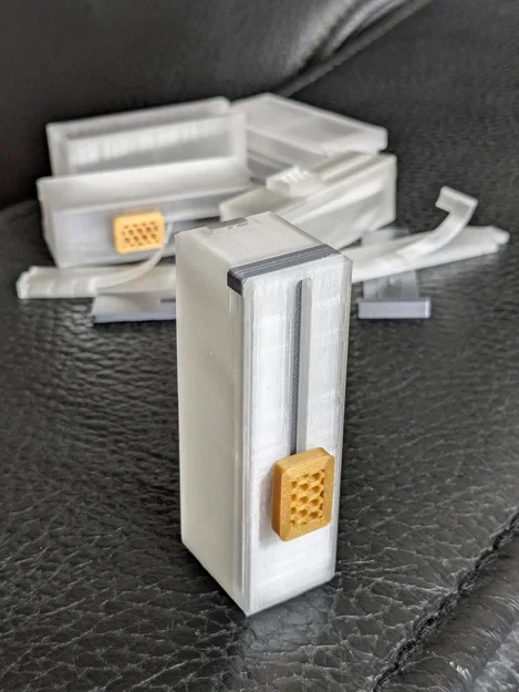 Hộp đựng tăm chỉ nha khoa 3M (không cần dùng lò xo) - Image 1