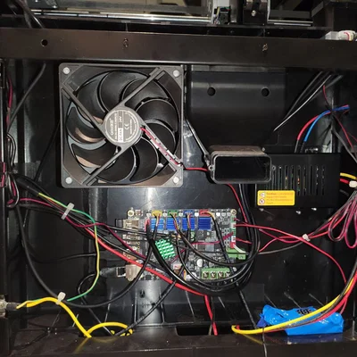 Bộ chuyển đổi quạt 120mm và ống thông gió hông cho Qidi Plus 4