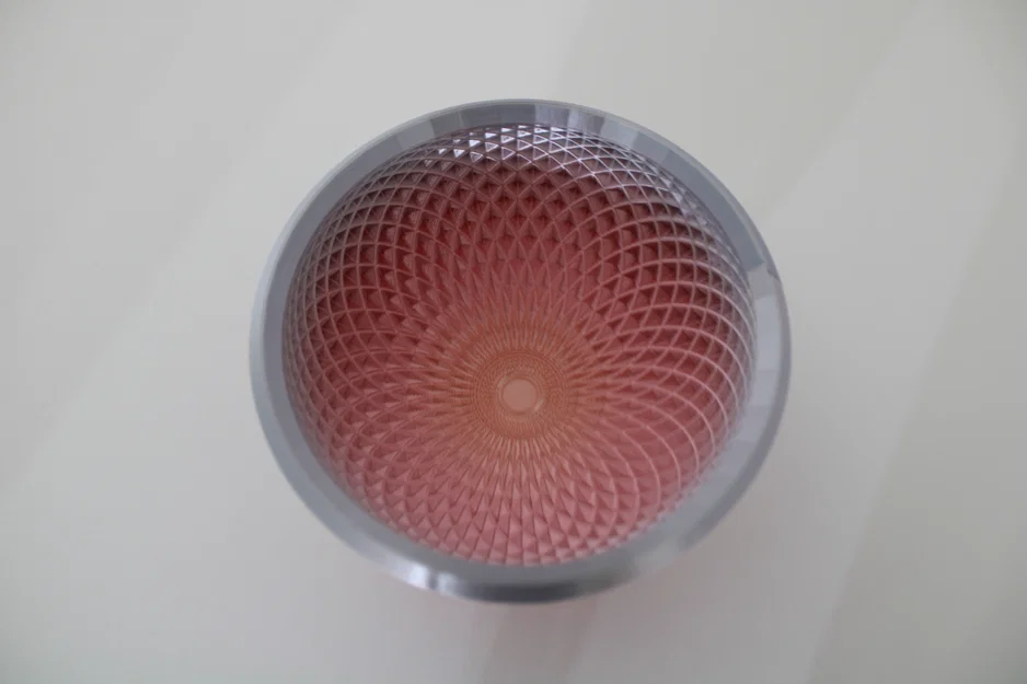 Chiếc bát Tetrahedrinsanity Bowl độc đáo - Image 2