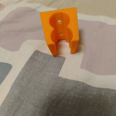 Giá treo vòi sen 3D tiện lợi 2 vị trí điều chỉnh cho phòng tắm