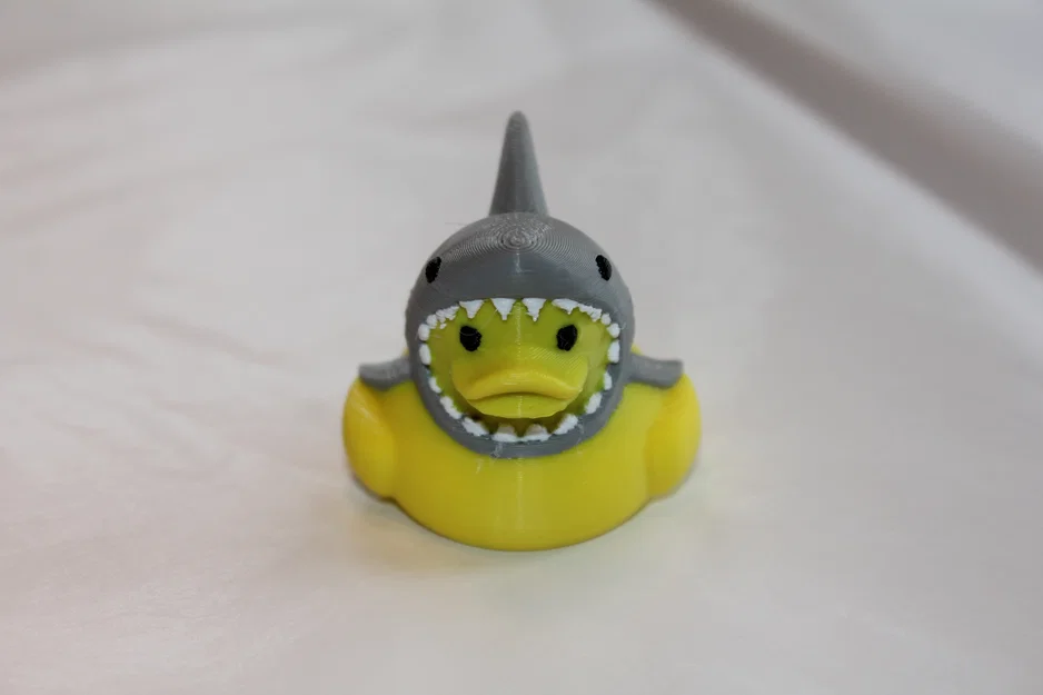 Mô hình Shark Duck trang trí bàn làm việc cực đáng yêu - Image 3