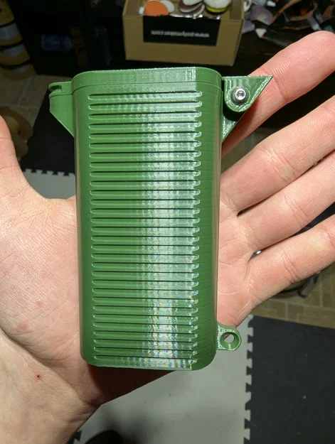 Hộp Đựng Bật Lửa Bic và Thuốc Cuốn - Image 4