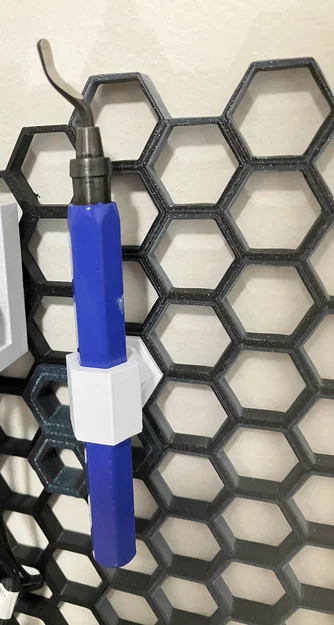 Honeycomb Storage Wall (HSW) - Giá đỡ dụng cụ vát mép (Deburring Tool) - Image 1