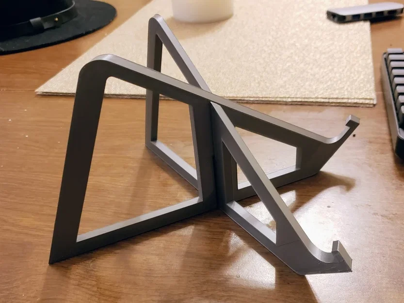 Đế Kê Laptop Gọn Nhẹ (Portable Laptop Stand) - Image 1