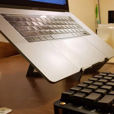Đế Kê Laptop Gọn Nhẹ (Portable Laptop Stand)