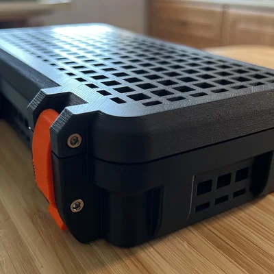 Utility Case Low Boy Lattice Edition - Hộp Đựng Đa Năng