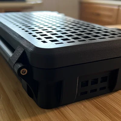 Utility Case Low Boy Lattice Edition - Hộp Đựng Đa Năng