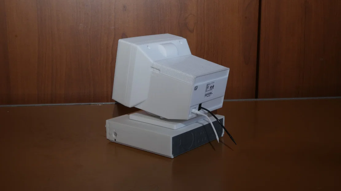 Mô hình màn hình CRT IBM PS/2 Color Display 8512 tỉ lệ 1:4 - Image 7