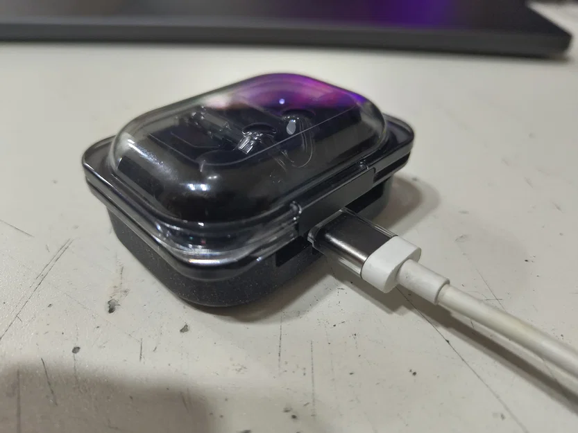 Ốp bảo vệ Nothing Ear (a) có kèm móc treo - Image 2