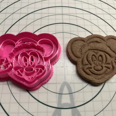 Khuôn cắt bánh quy Giáng sinh Mickey