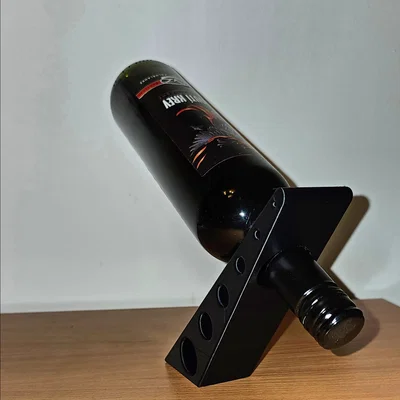 Giá đỡ chai rượu vang cân bằng lơ lửng in 3D độc đáo