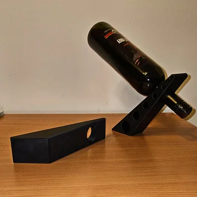 Giá đỡ chai rượu vang cân bằng lơ lửng in 3D độc đáo