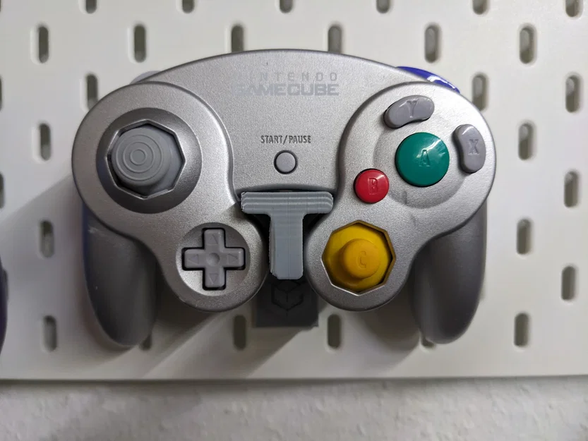 Giá treo tay cầm GameCube lên bảng Skadis - Gọn gàng, tinh tế - Image 1