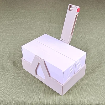 Bộ Giá Đỡ và Khay Đựng Bài (Card Stands & Caddy)