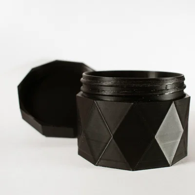 Hộp đựng đồ Screw Box có nắp vặn tiện lợi cho mọi nhu cầu