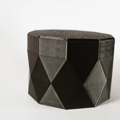 Hộp đựng đồ Screw Box có nắp vặn tiện lợi cho mọi nhu cầu