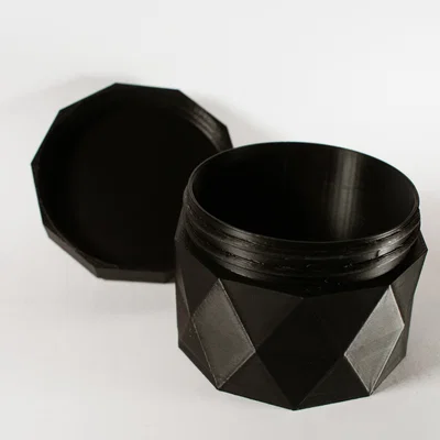 Hộp đựng đồ Screw Box có nắp vặn tiện lợi cho mọi nhu cầu