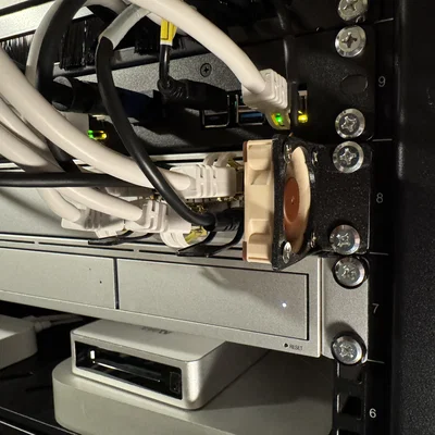 Giá đỡ quạt 40mm làm mát SFP adapter cho tủ Rack cực tiện lợi