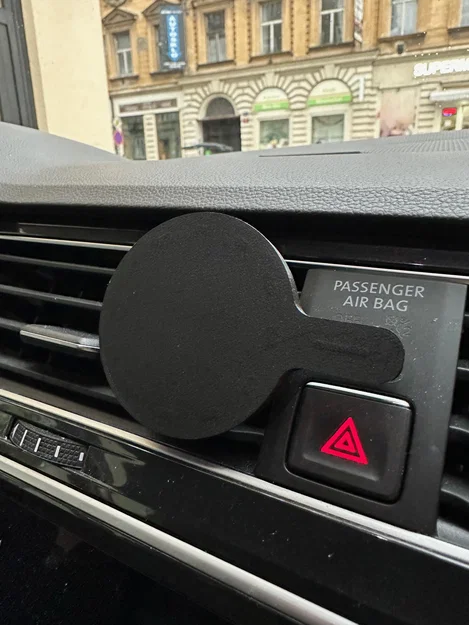 Giá đỡ MagSafe cải tiến cho xe hơi - Image 1