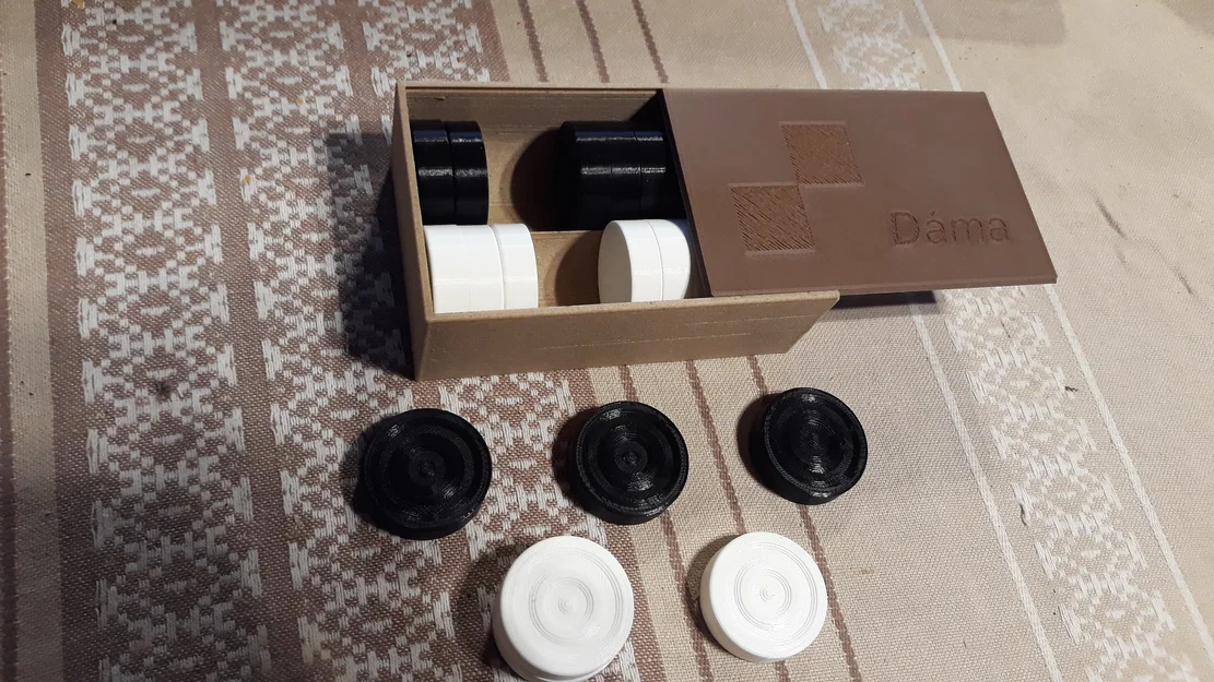 Bộ cờ Caro và cờ Đam mini kèm hộp đựng tiện lợi (3D Print) - Image 1