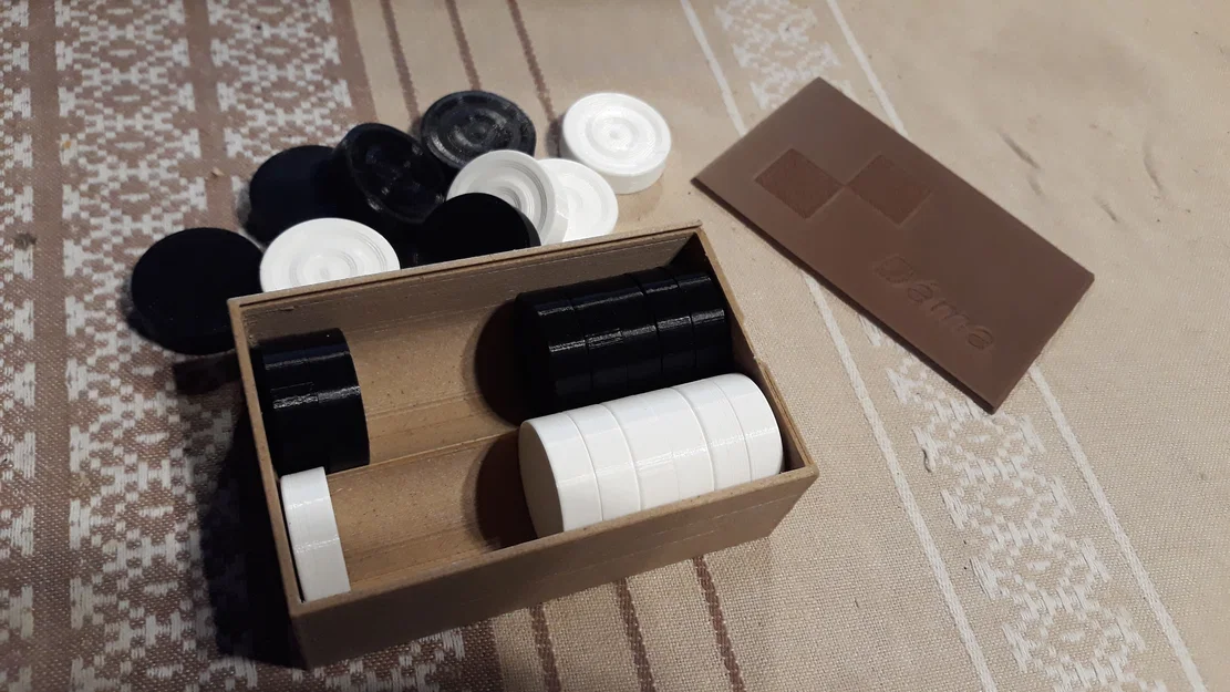 Bộ cờ Caro và cờ Đam mini kèm hộp đựng tiện lợi (3D Print) - Image 6