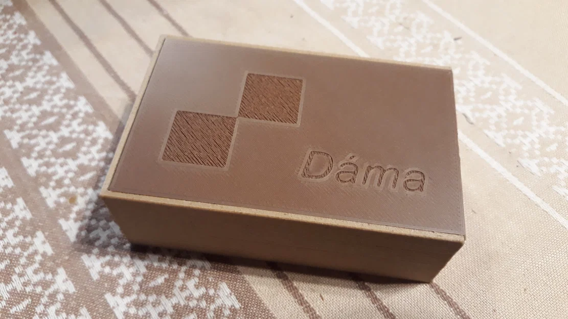 Bộ cờ Caro và cờ Đam mini kèm hộp đựng tiện lợi (3D Print) - Image 9