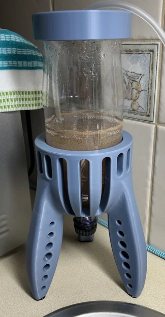 Giá đỡ bộ ấp Artemia từ chai Coke 1.25 Lít - Image 1