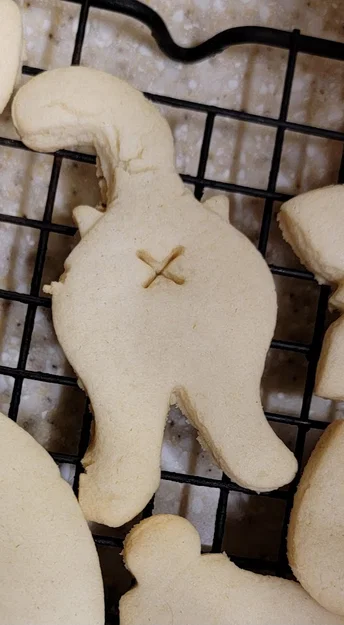 Khuôn cắt bánh quy hình mông mèo (Cat Butt Cookie Cutter) độc đáo - Image 2