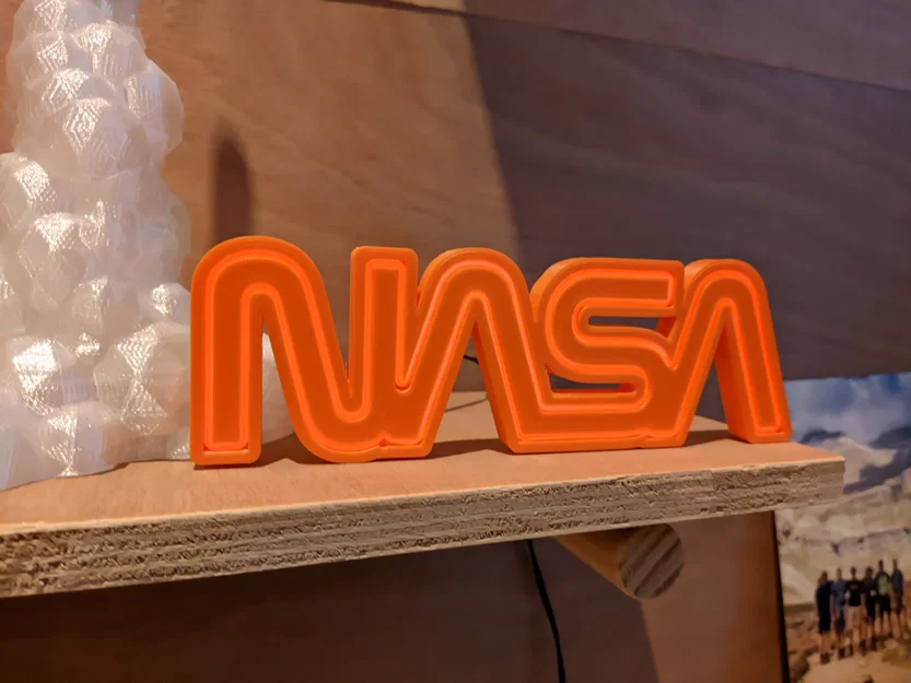 Bảng hiệu neon logo NASA dùng dây EL wire - Image 6