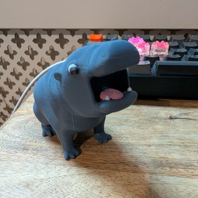 Angry Moo Deng - Bé hà mã quạo quọ
