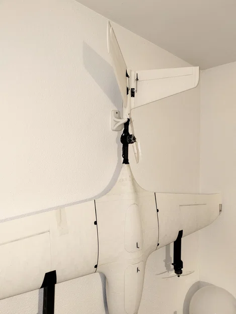 Móc treo tường cho máy bay mô hình Stallion (Flightory) - Image 3