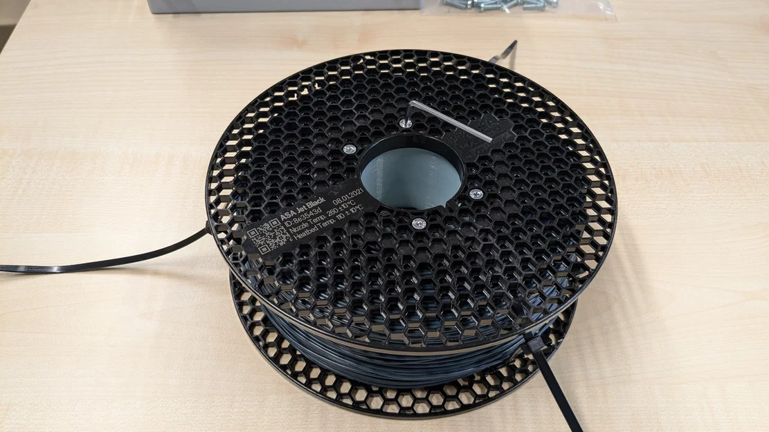 Bộ chuyển đổi cuộn Prusament sang lõi nạp nhựa Recycling Fabrik - Image 9