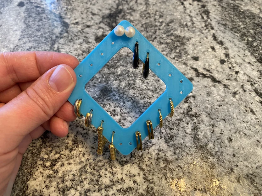 Hộp Đựng Hoa Tai Hoop Khi Du Lịch - Image 1