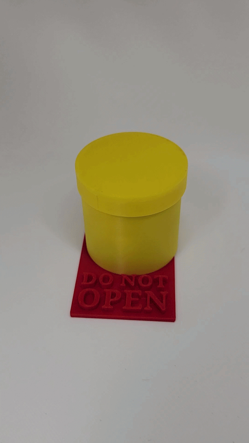 Mô hình bẫy trêu chọc Do Not Open in 3D vui nhộn - Image 2