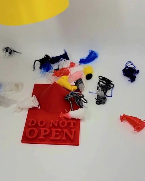 Mô hình bẫy trêu chọc Do Not Open in 3D vui nhộn - Image 4