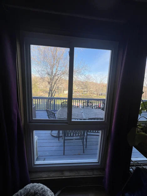 Miếng chêm con lăn cho cửa sổ lùa - Image 2