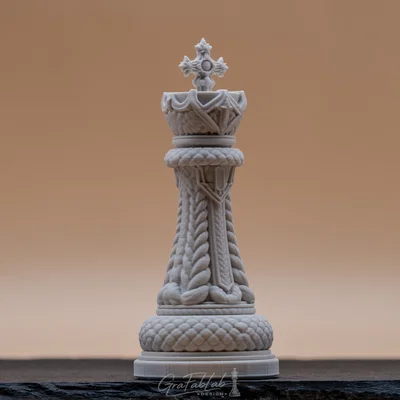 Braided Realm "King" - Quân cờ Vua với họa tiết bện