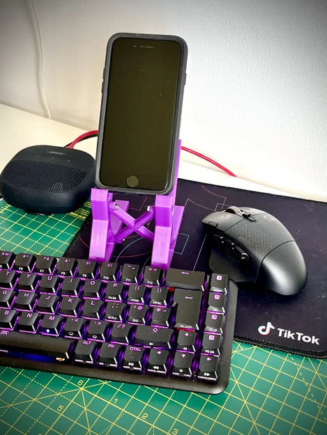 Giá đỡ điện thoại Elevated Phone Holder in 3D cực tiện lợi - Image 2