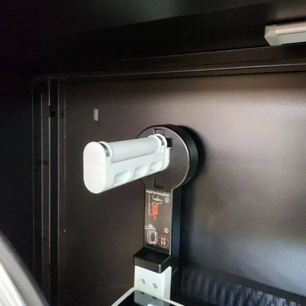 Remix Giá Đỡ Cuộn Nhựa Qidi Plus 4 - Image 1