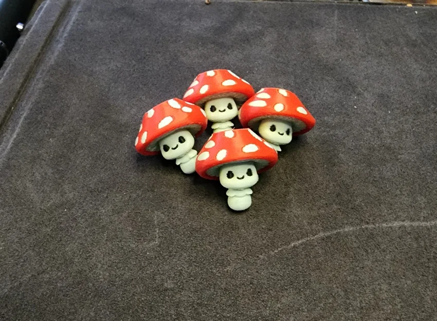 Hạt chặn dây rút hình nấm Amanita phong cách Chibi - Image 1