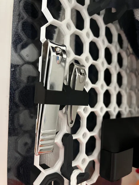 Multiboard - Giá treo kềm bấm móng tay - Image 6